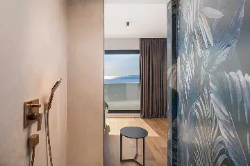 Modern Family Villa with Pool near Primošten