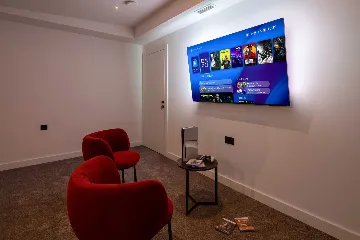 Modern Family Villa with Pool near Primošten