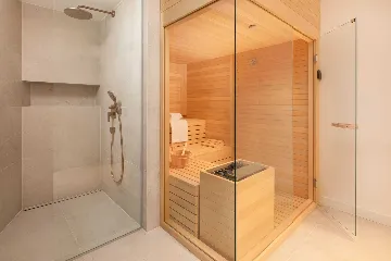 Modern Family Villa with Pool near Primošten