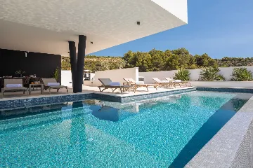 Modern Sea View Villa with Pool in Primošten