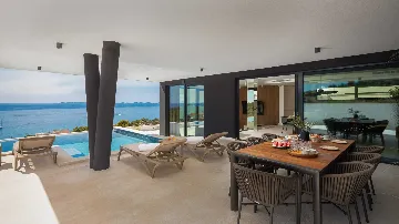 Modern Sea View Villa with Pool in Primošten