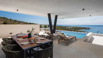 Modern Sea View Villa with Pool in Primošten