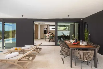 Modern Sea View Villa with Pool in Primošten