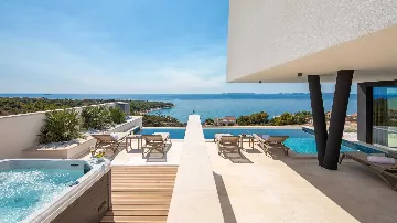 Modern Sea View Villa with Pool in Primošten