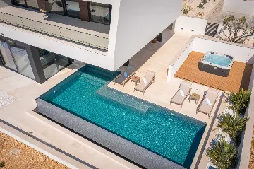 Modern Sea View Villa with Pool in Primošten