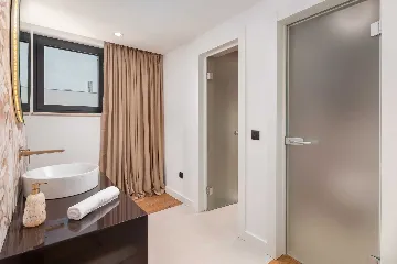 Modern Sea View Villa with Pool in Primošten