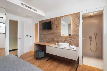 Modern Sea View Villa with Pool in Primošten