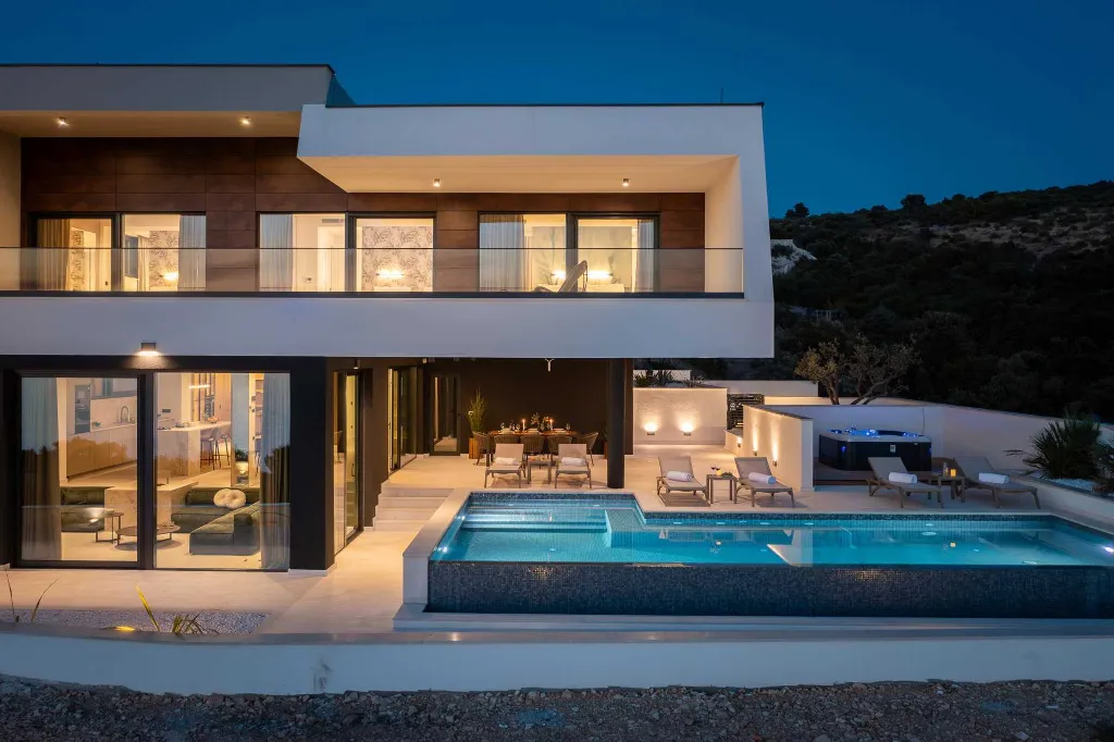 Modern Sea View Villa with Pool in Primošten