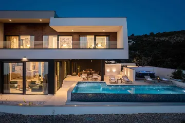 Modern Sea View Villa with Pool in Primošten