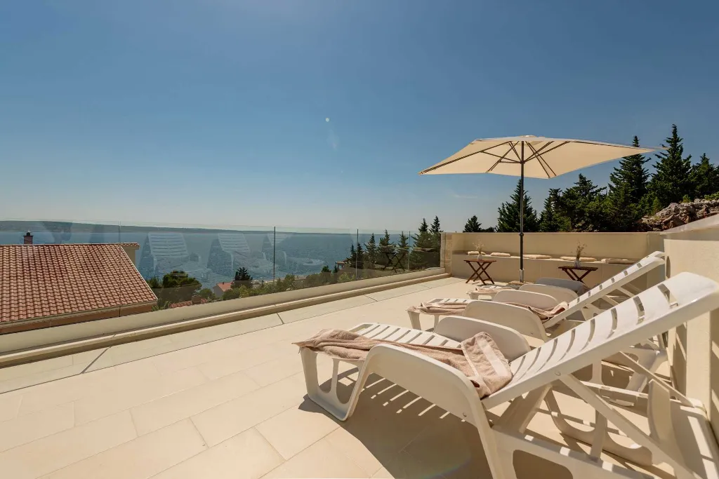 Modern Villa with Pool and Sauna in Starigrad-Paklenica
