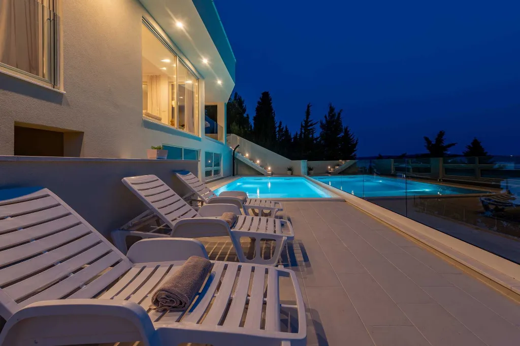 Modern Villa with Pool and Sauna in Starigrad-Paklenica