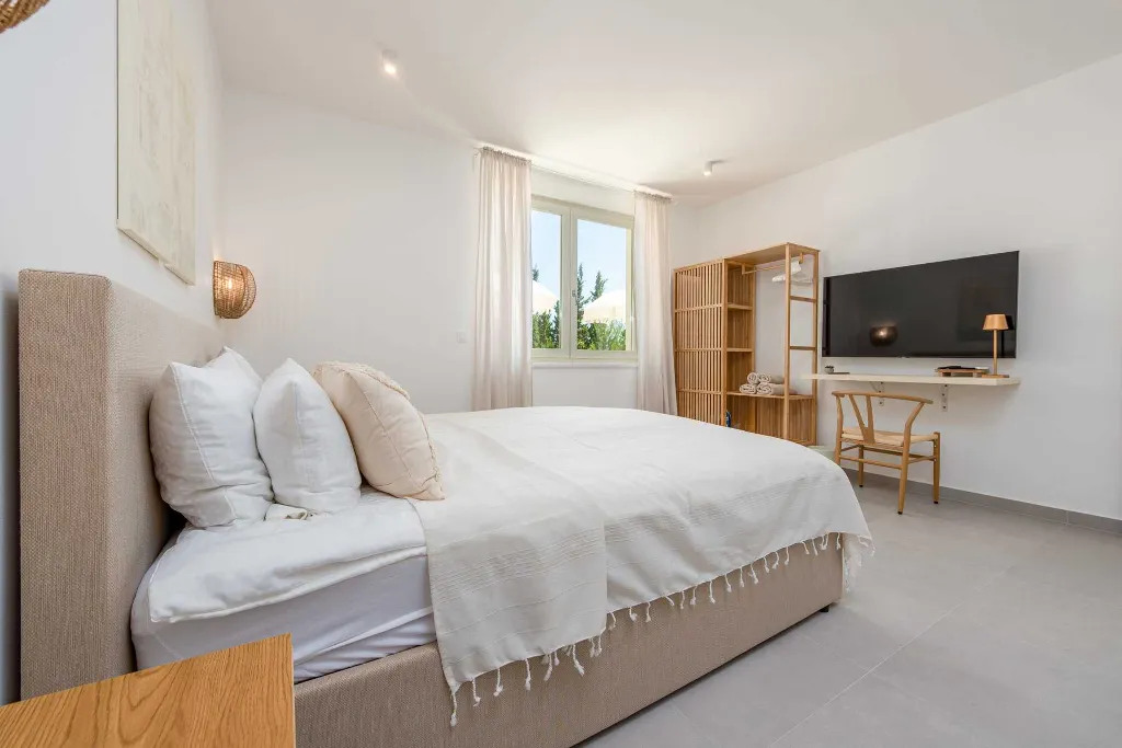 Modern Villa with Pool and Sauna in Starigrad-Paklenica