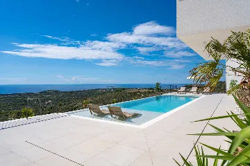 Modern Villa Retreat with Pool in Rogoznica