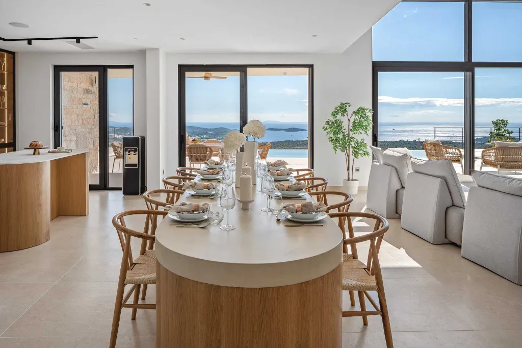 Modern Villa Retreat with Pool in Rogoznica