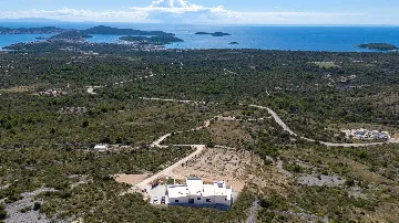 Modern Villa Retreat with Pool in Rogoznica