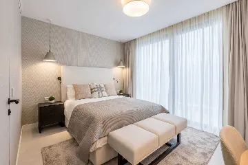 Modern Seaside Villa with Pool in Sutivan