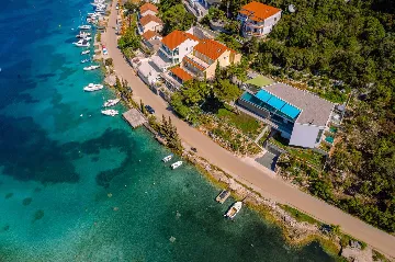 Beachfront Villa with Infinity Pool in Korčula