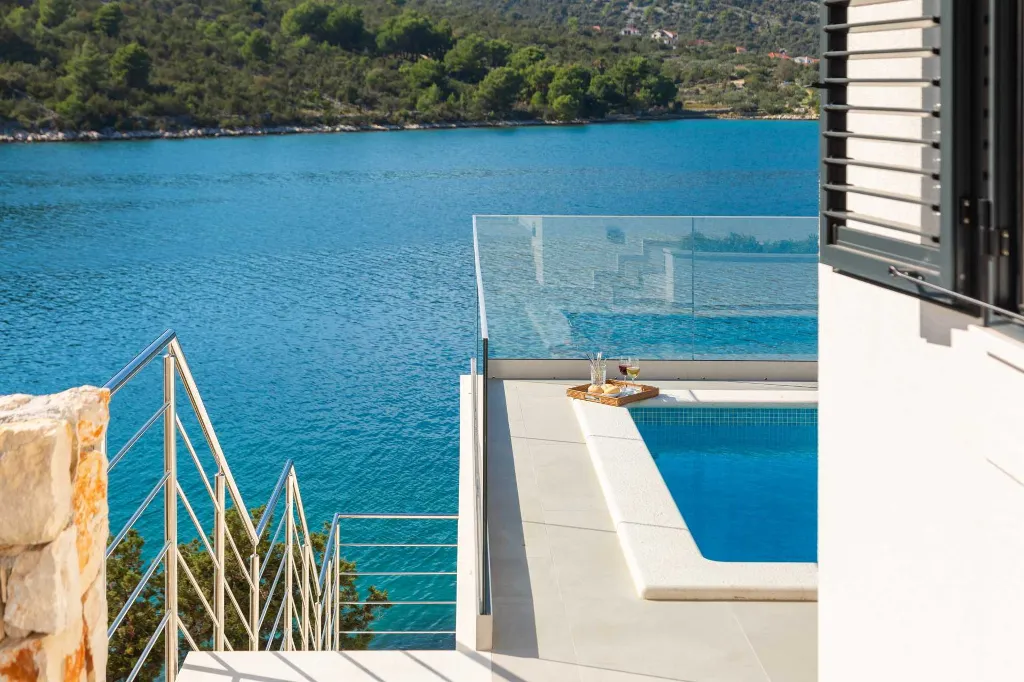 Beachfront Villa Retreat with Pool in Vinisce
