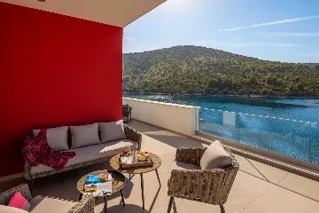 Beachfront Villa Retreat with Pool in Vinisce