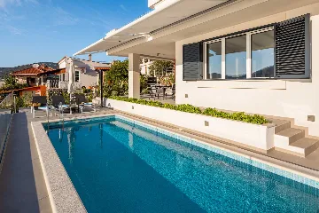 Beachfront Villa Retreat with Pool in Vinisce