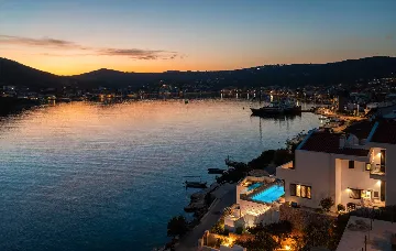 Beachfront Villa Retreat with Pool in Vinisce