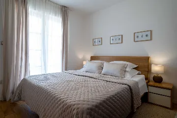 Modern Family Villa with Pool, Kaštel Lukšić