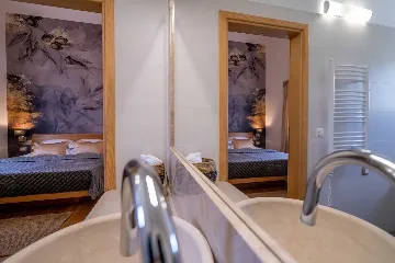 Modern Family Villa with Pool, Kaštel Lukšić