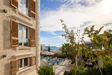 Contemporary Seaside Villa with Pool in Rogoznica