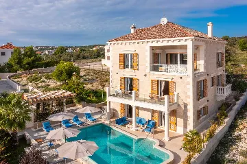 Contemporary Seaside Villa with Pool in Rogoznica