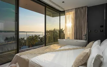 Modern Villa with Pool in Starigrad Paklenica