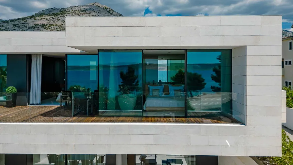 Modern Villa with Pool in Starigrad Paklenica
