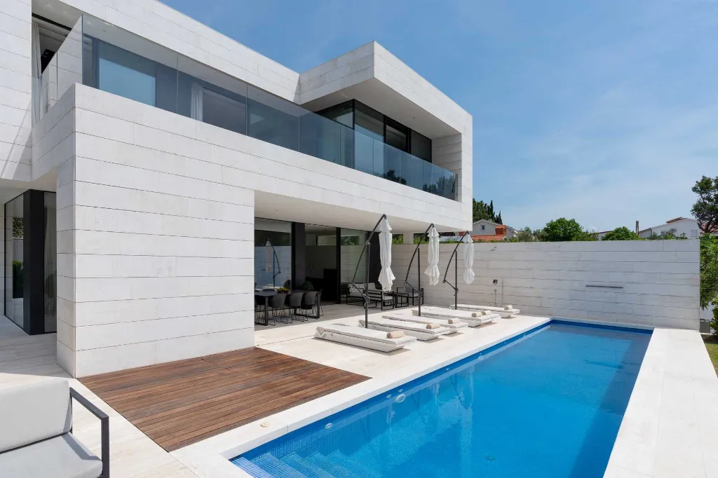 Modern Villa with Pool in Starigrad Paklenica