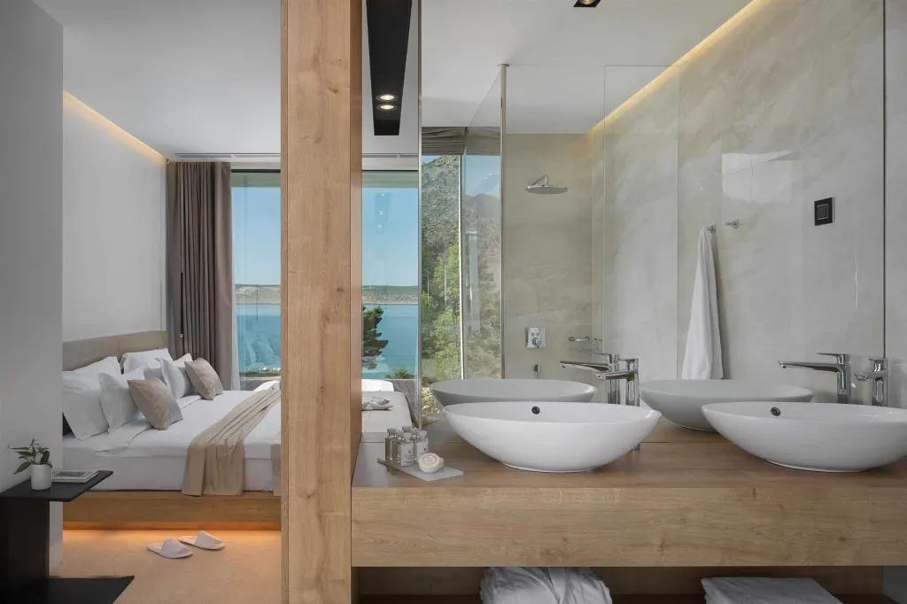 Modern Villa with Pool in Starigrad Paklenica
