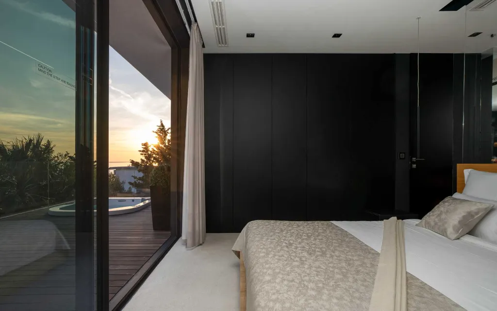 Modern Villa with Pool in Starigrad Paklenica