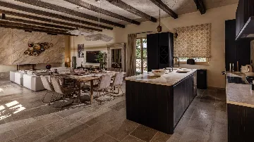 Modern Villa Retreat with Heated Pool in Pazin