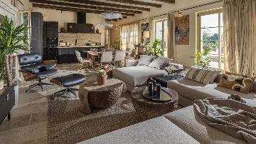 Modern Villa Retreat with Heated Pool in Pazin