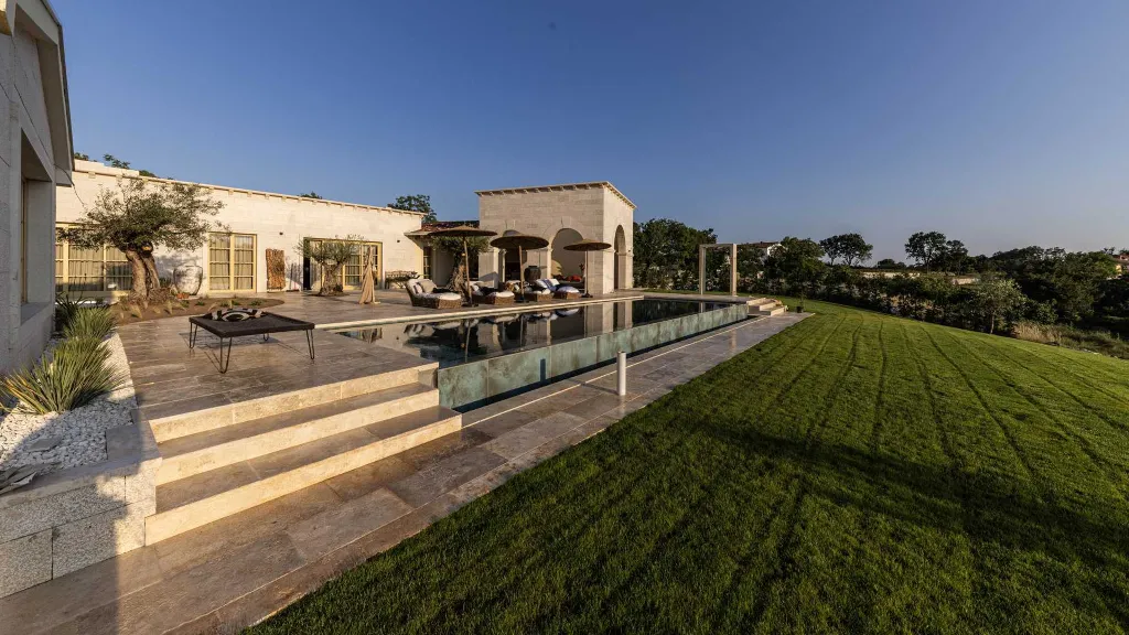 Modern Villa Retreat with Heated Pool in Pazin