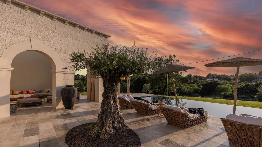 Modern Villa Retreat with Heated Pool in Pazin