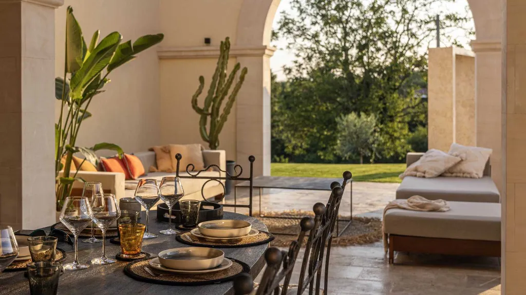 Modern Villa Retreat with Heated Pool in Pazin