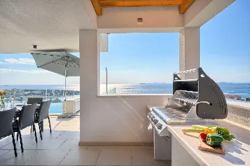 Contemporary Villa with Pool in Primošten