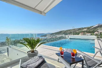 Contemporary Villa with Pool in Primošten