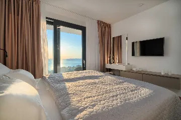 Contemporary Villa with Pool in Primošten