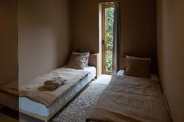 Modern Five-Bedroom Villa with Pool in Stari Grad