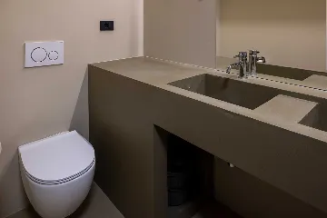 Modern Five-Bedroom Villa with Pool in Stari Grad