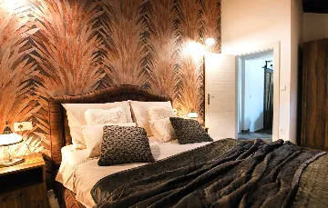 Mediterranean Stone Villa with Pool in Milna