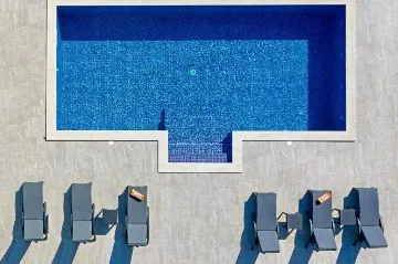 Mediterranean Stone Villa with Pool in Milna