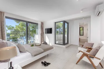 Modern Beachfront Villa with Pool Primošten