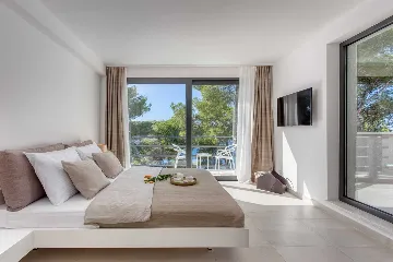 Modern Beachfront Villa with Pool Primošten