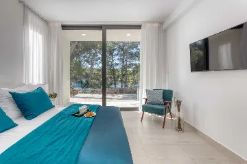 Modern Beachfront Villa with Pool Primošten