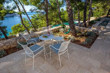 Modern Beachfront Villa with Pool Primošten
